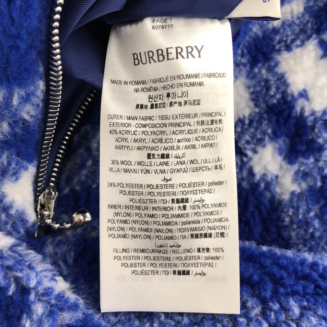 BURBERRY(バーバリー)のバーバリー ダウンジャケット レディースのジャケット/アウター(ダウンジャケット)の商品写真