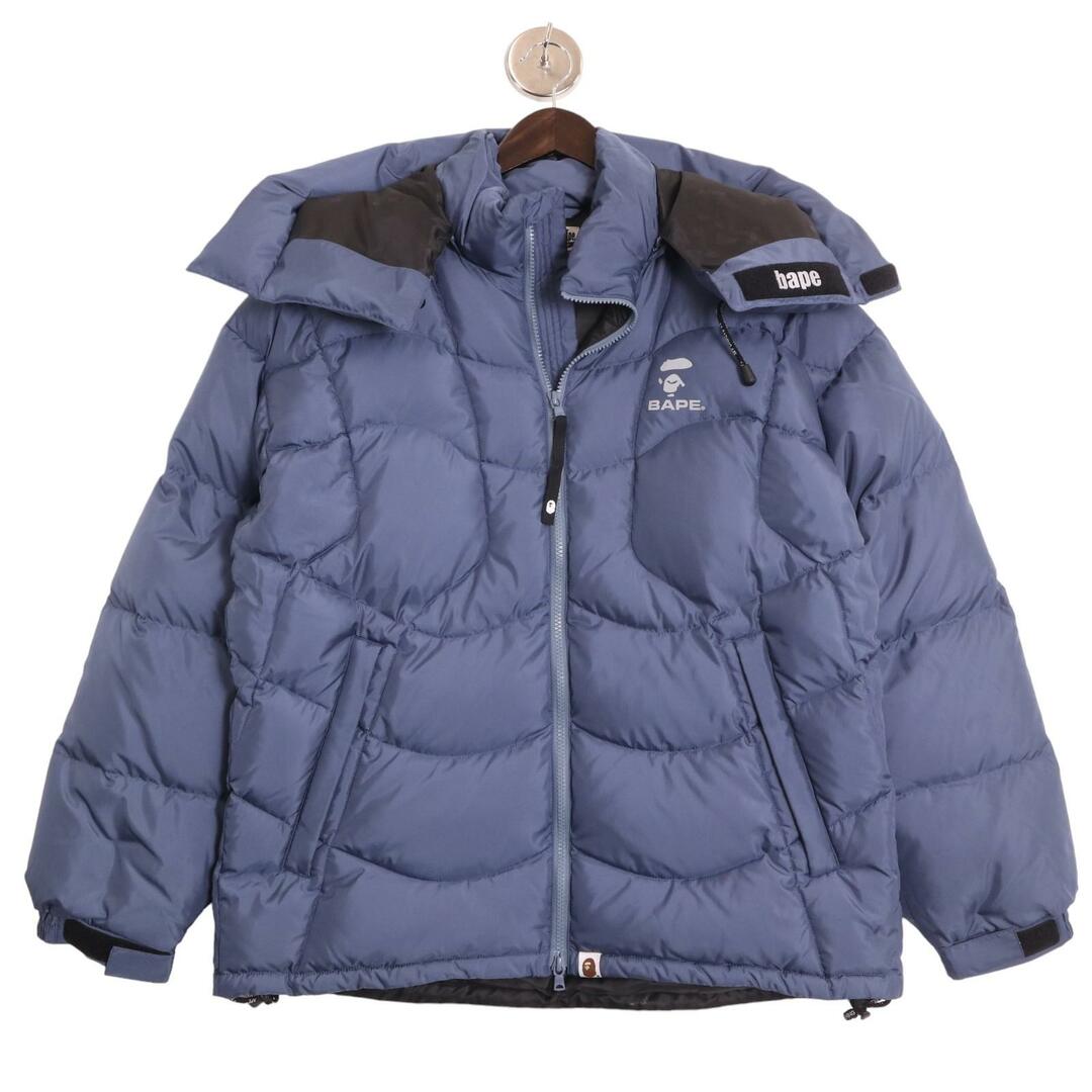 A BATHING APE(アベイシングエイプ)のアベイシングエイプ 1J80144005 青 STITCHING DOWN JACKET M メンズのジャケット/アウター(その他)の商品写真