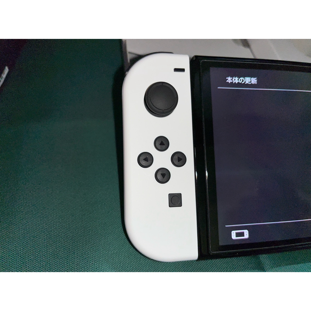 Nintendo Switch(ニンテンドースイッチ)のニンテンドースイッチ　有機ELモデル(中古)欠品無し エンタメ/ホビーのゲームソフト/ゲーム機本体(家庭用ゲーム機本体)の商品写真