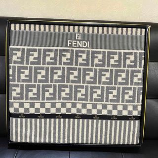 フェンディ(FENDI)のFENDI/フェンディ    タオルケット(布団)