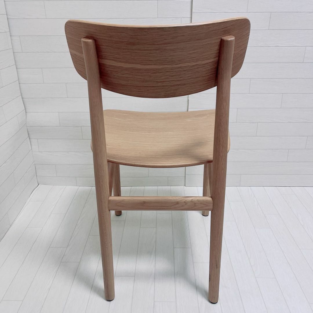 MUJI (無印良品)(ムジルシリョウヒン)の無印 MUJI ラウンドチェア ダイニング 椅子 天然木 オーク材 北欧 良品 インテリア/住まい/日用品の椅子/チェア(ダイニングチェア)の商品写真