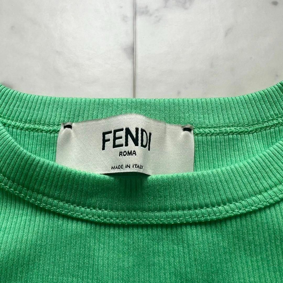 FENDI(フェンディ)の極美品 FENDI 23FW 新作 ロゴ刺繍 リブニット タンクトップ グリーン レディースのトップス(タンクトップ)の商品写真