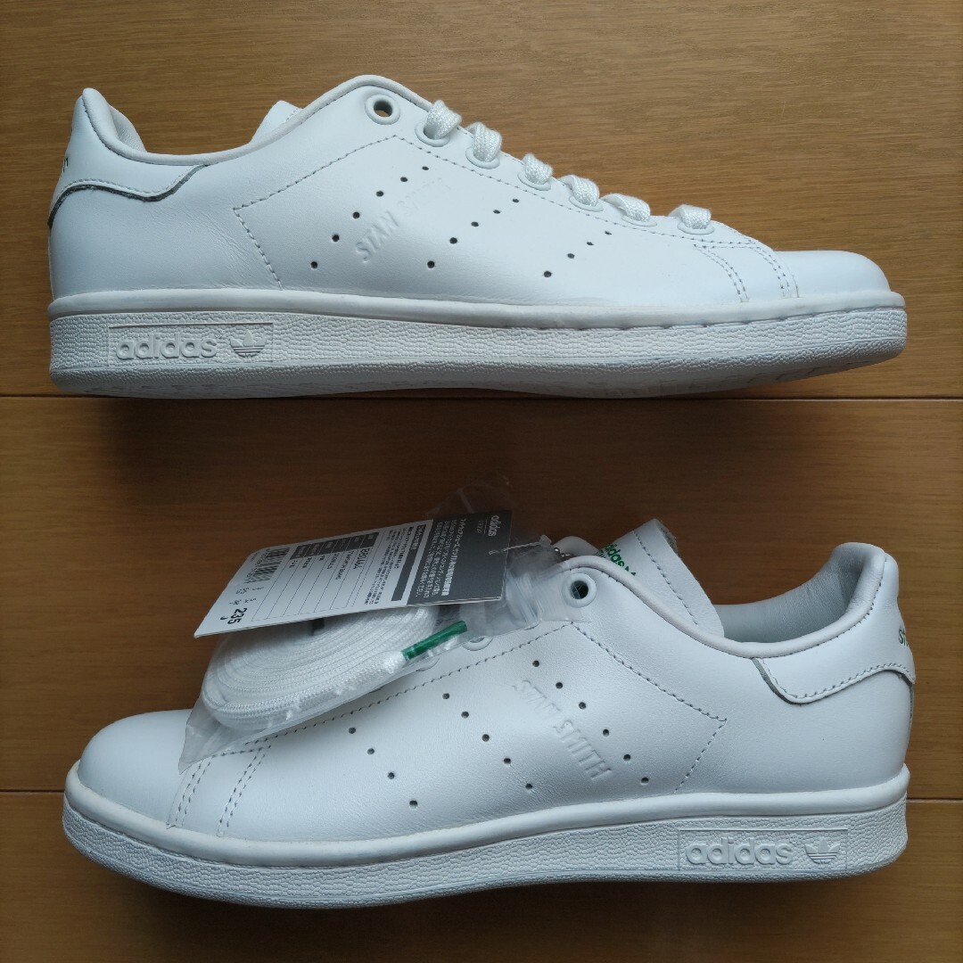 STANSMITH（adidas）(スタンスミス)の未使用♡23.5cm♡ビームス別注♡スタンスミス♡アディダス♡BEAMS レディースの靴/シューズ(スニーカー)の商品写真