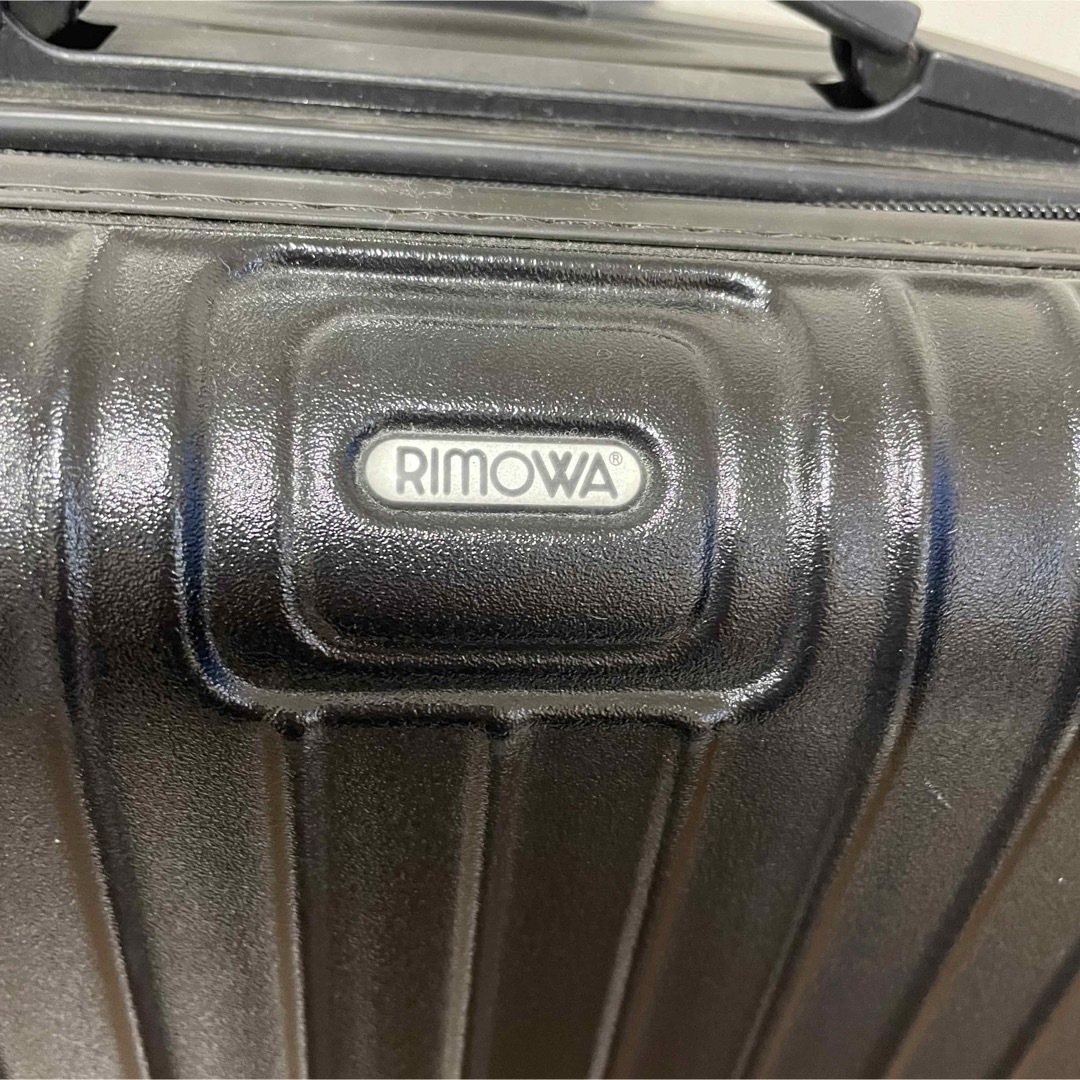 RIMOWA(リモワ)のRIMOWA SALSA スーツケース 機内持ち込み可 2輪 ブラック レディースのバッグ(スーツケース/キャリーバッグ)の商品写真