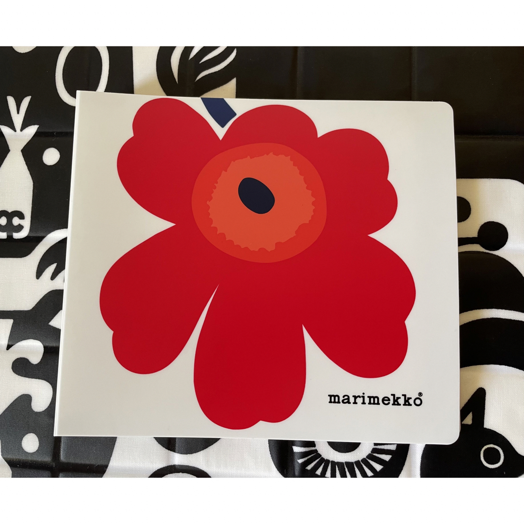 marimekko(マリメッコ)のmarimekko マリメッコ　ウニッコ　CD/DVDファイル　2個セット インテリア/住まい/日用品の文房具(ファイル/バインダー)の商品写真
