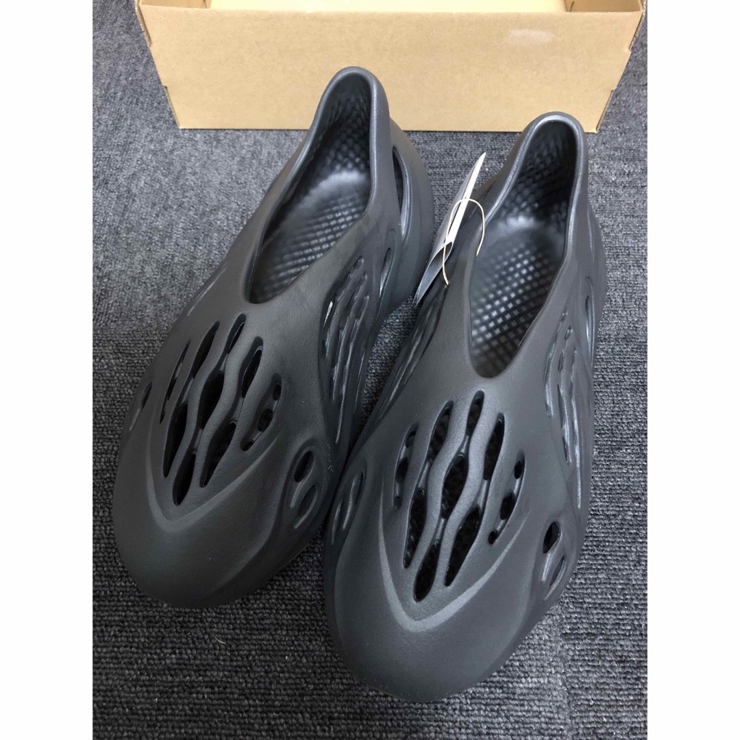 adidas - ☆新品】ADIDAS YEEZY FOAM RUNNER adidas - ☆新品】ADIDAS YEEZY FOAM RUNNER