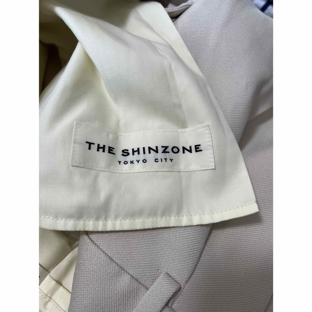 Shinzone(シンゾーン)の最終値下★未使用！SHINZONE クライスラーパンツ ホワイト シンゾーン  レディースのパンツ(その他)の商品写真