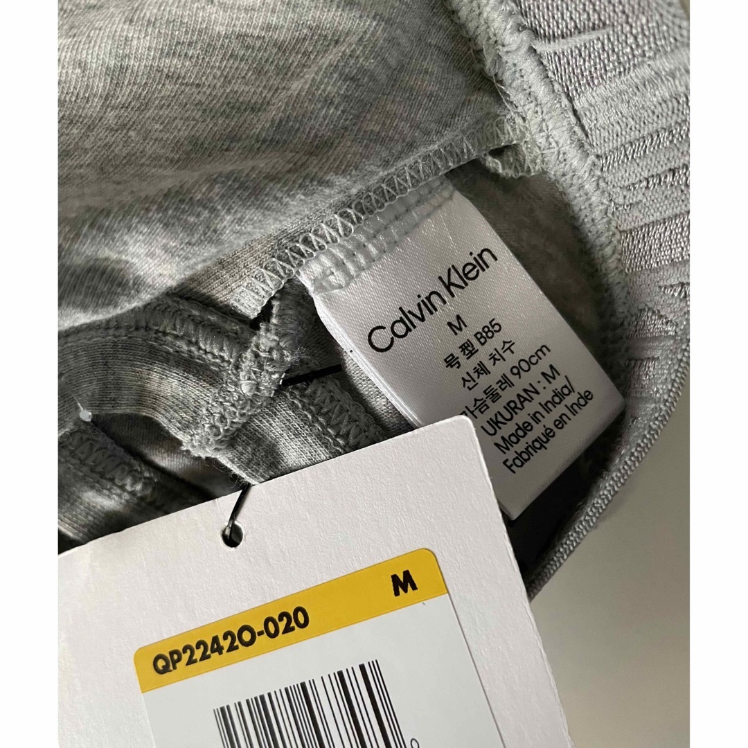 Calvin Klein(カルバンクライン)の新品　ck カルバンクライン　新作ライトリーラインブラレット　サイズM レディースの下着/アンダーウェア(ブラ)の商品写真