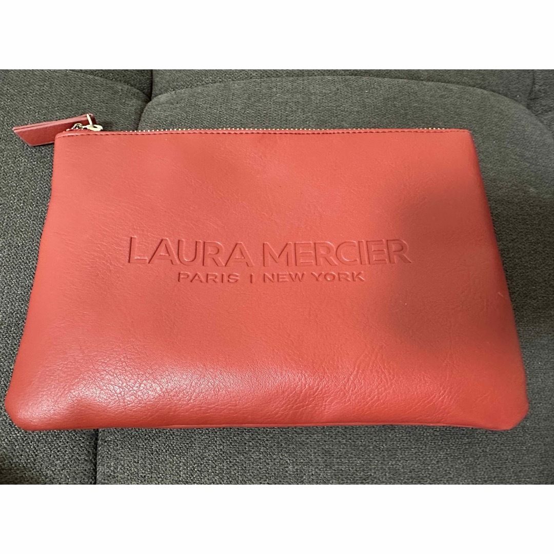 laura mercier(ローラメルシエ)のローラメルシエ　ポーチ　赤 レディースのファッション小物(ポーチ)の商品写真