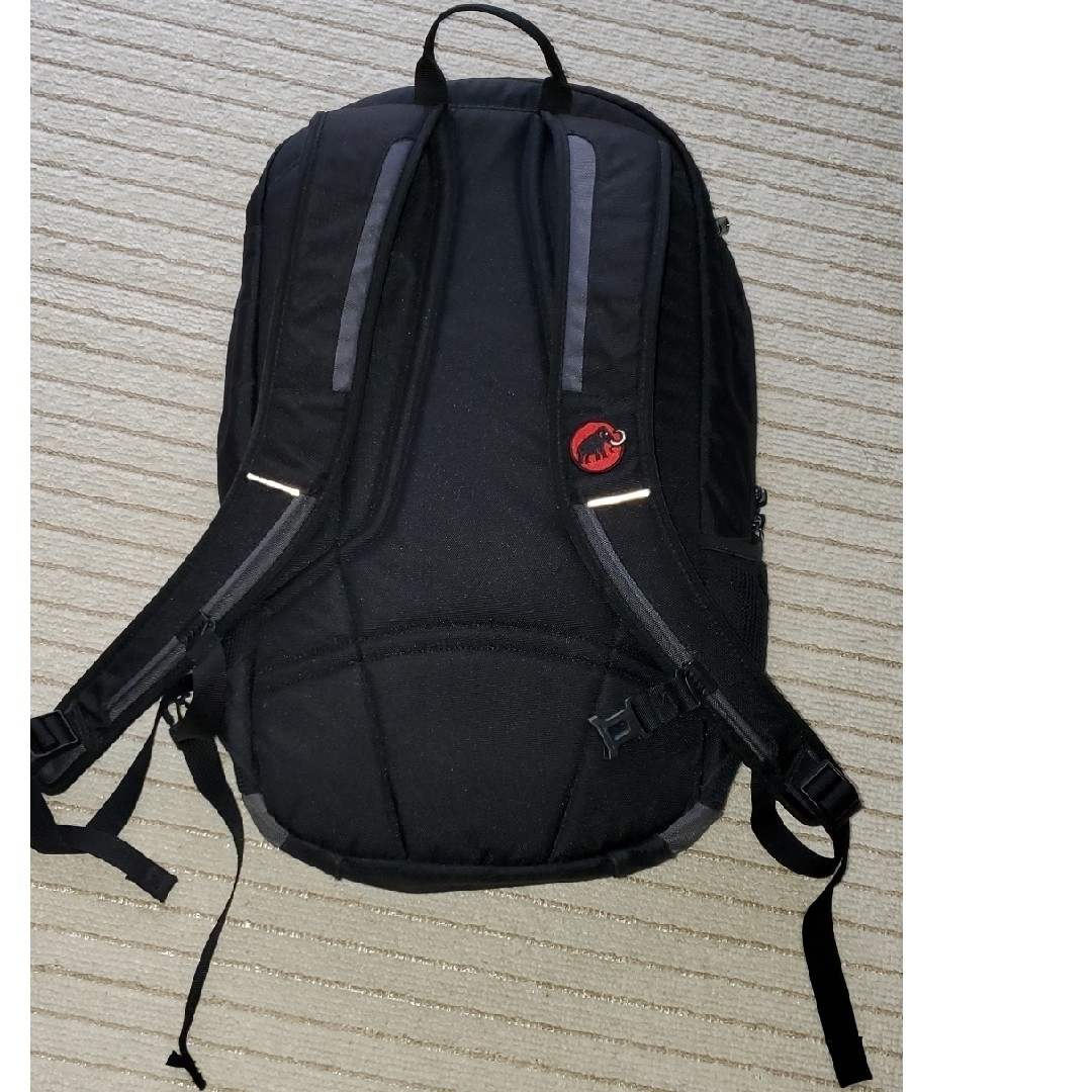 Mammut(マムート)のMAMMUT　22L　リュック　アウトドア　ハイキング　トレッキング　軽登山 スポーツ/アウトドアのアウトドア(登山用品)の商品写真