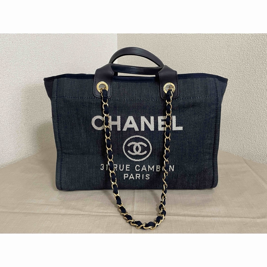 CHANEL(シャネル)の【今週末まで】CHANEL  シャネル ドーヴィル GM 2WAY 持ち手トート レディースのバッグ(トートバッグ)の商品写真