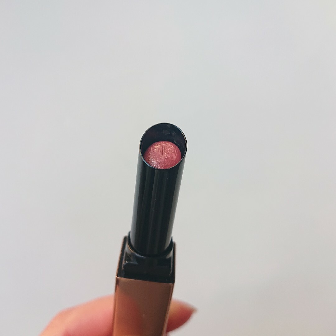 NARS(ナーズ)のNARS ナーズ アフターグローセンシュアルシャイン リップスティック 777 コスメ/美容のベースメイク/化粧品(口紅)の商品写真