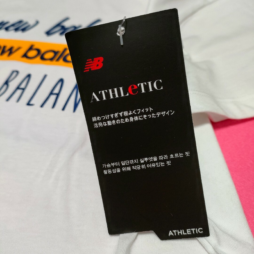 New Balance(ニューバランス)の現品限り【本日値下げ】3700→2200ニューバランスレディースロゴTシャツ白M レディースのトップス(Tシャツ(半袖/袖なし))の商品写真