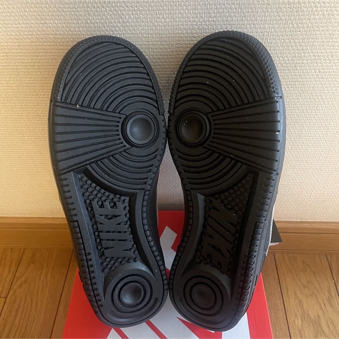NIKE(ナイキ)の23.5㎝ Nike GAMMA FORCE ナイキ ガンマフォース レディースの靴/シューズ(スニーカー)の商品写真