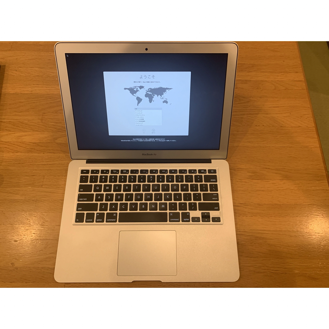 Apple(アップル)のApple アップル MacBook Air 13" A1466 M スマホ/家電/カメラのPC/タブレット(ノートPC)の商品写真