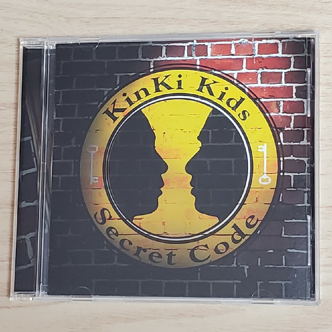 KinKi Kids(キンキキッズ)のSecret　Code エンタメ/ホビーのCD(ポップス/ロック(邦楽))の商品写真