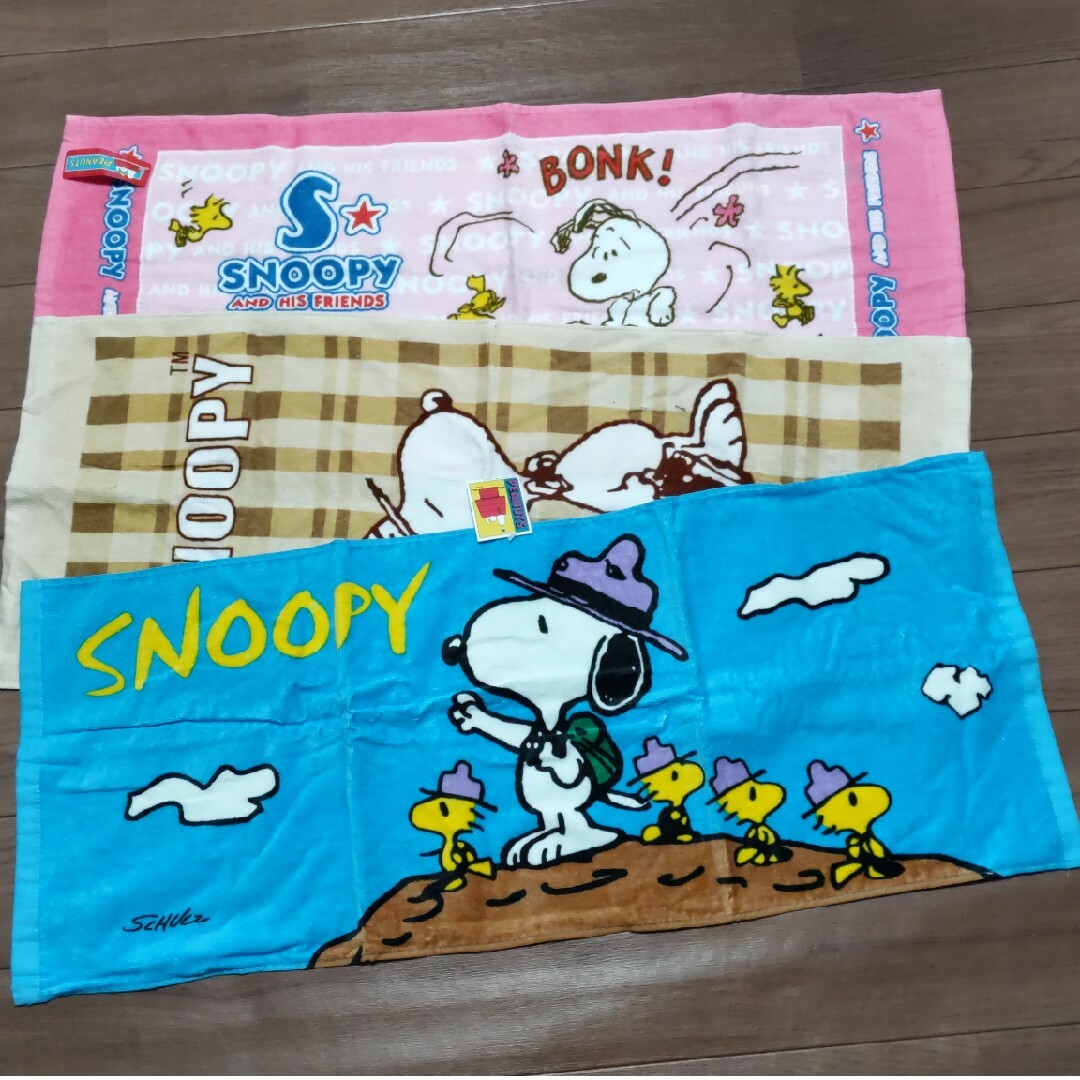 SNOOPY(スヌーピー)のスヌーピーフェイスタオル３枚セット エンタメ/ホビーのアニメグッズ(タオル)の商品写真