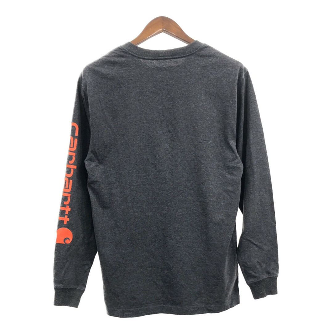 carhartt(カーハート)のCarhartt カーハート 袖プリント 長袖Ｔシャツ グレー (メンズ S) 中古 古着 Q2256 メンズのトップス(Tシャツ/カットソー(七分/長袖))の商品写真