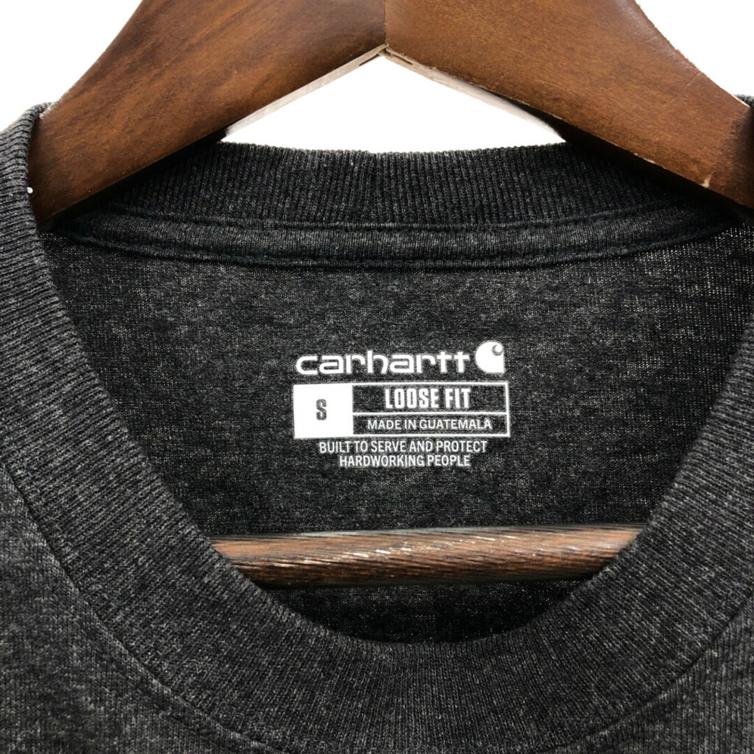 carhartt(カーハート)のCarhartt カーハート 袖プリント 長袖Ｔシャツ グレー (メンズ S) 中古 古着 Q2256 メンズのトップス(Tシャツ/カットソー(七分/長袖))の商品写真