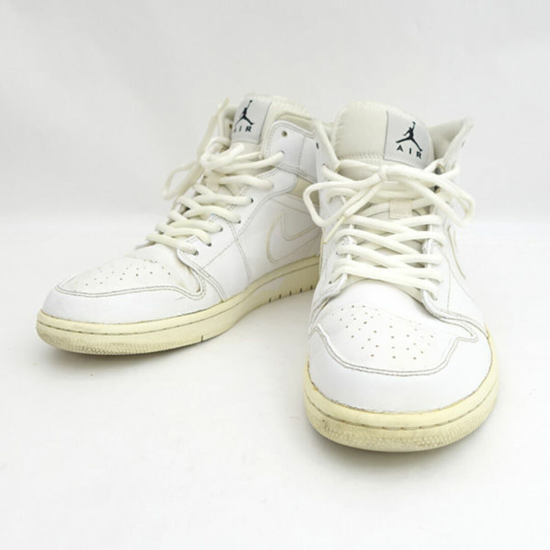 NIKE(ナイキ)のNIKE / ナイキ ◆AIR JORDAN 1 MID/エアージョーダン1/ホワイト/28cm 554724-110 【メンズ/MEN/男性/ボーイズ/紳士】【靴/クツ/シューズ/SHOES】 【中古】 [0220485916] メンズの靴/シューズ(スニーカー)の商品写真