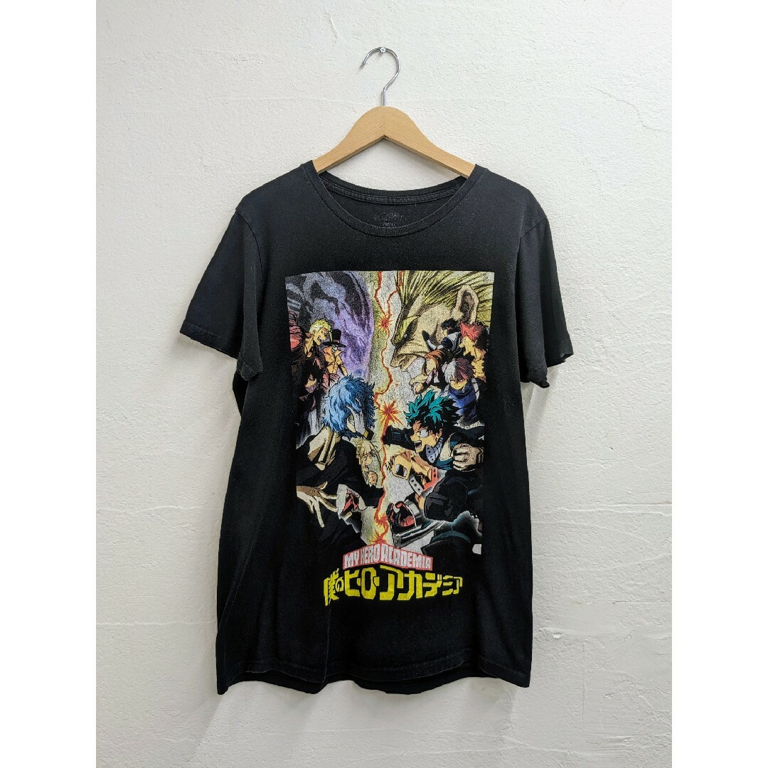 BEAMS(ビームス)のMY HERO ACADEMIA VS VILLAAIN UNION TEE メンズのトップス(Tシャツ/カットソー(半袖/袖なし))の商品写真