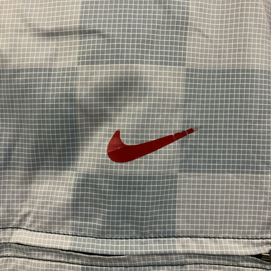 NIKE(ナイキ)のNIKE ナイキ ウィンドブレーカー ジャケット スポーツ チェック グレー (メンズ L) 中古 古着 Q2354 メンズのジャケット/アウター(その他)の商品写真