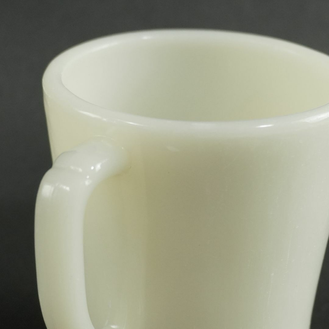 Fire-King(ファイヤーキング)のFire King IVORY D-Handle Mug Cup ⑦ インテリア/住まい/日用品のキッチン/食器(グラス/カップ)の商品写真