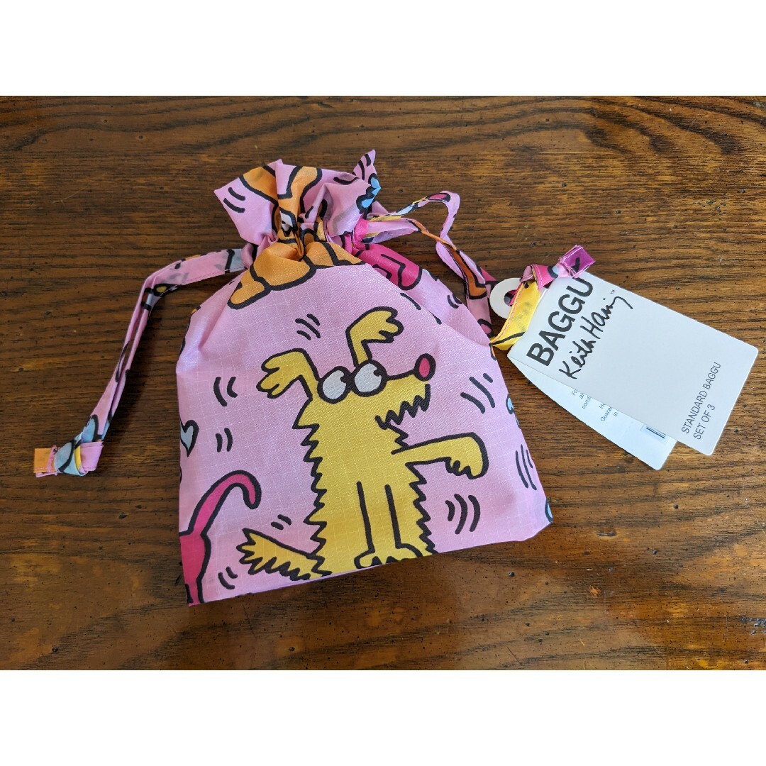 BAGGU(バグゥ)のBAGGU × Keith Haring キースヘリング　巾着のみ　Pets レディースのファッション小物(ポーチ)の商品写真