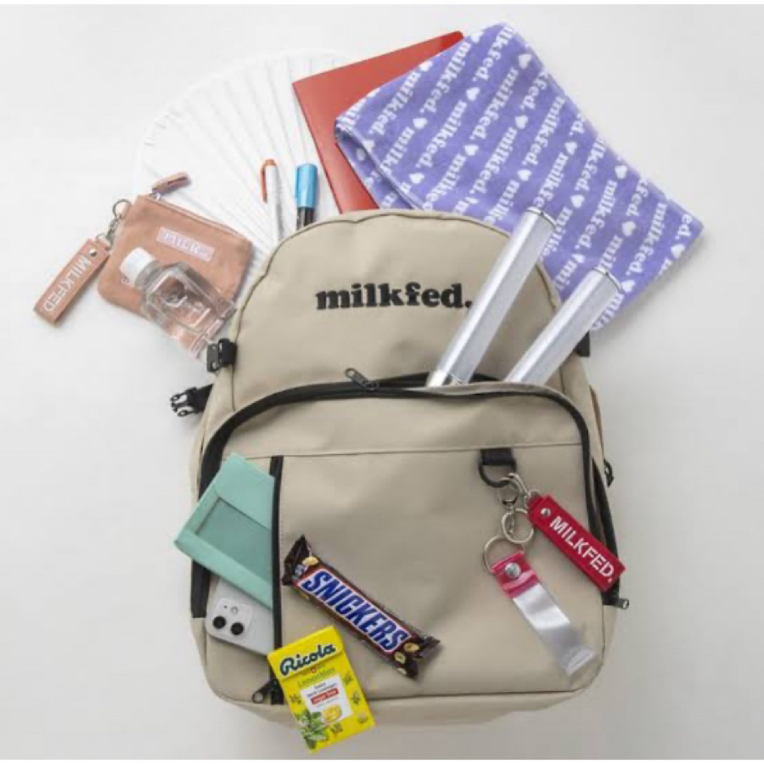 MILKFED.(ミルクフェド)の【新品・未使用品】milkfed. ビッグサイズ　バックパック　ベージュ レディースのバッグ(リュック/バックパック)の商品写真