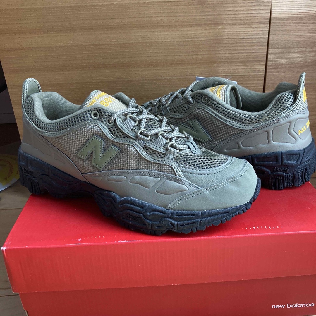 New Balance(ニューバランス)の新品 2019年 New Blance ML801 BEB apartment メンズの靴/シューズ(スニーカー)の商品写真