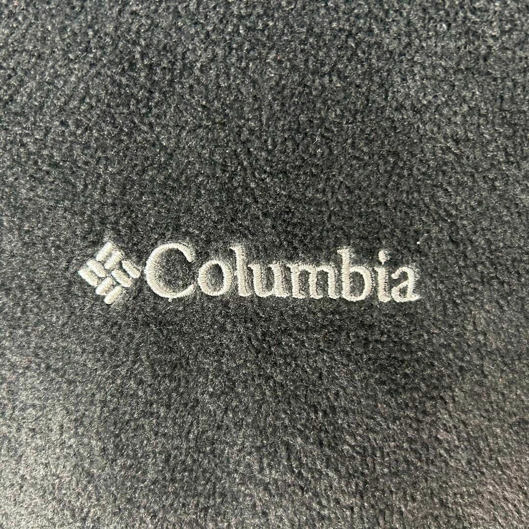 Columbia(コロンビア)のコロンビア 刺繍ロゴ フリースベスト 美品 ブラック XXL メンズのトップス(ベスト)の商品写真