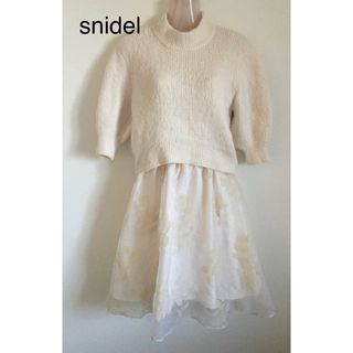 スナイデル(SNIDEL)のsnidel アンゴラ混ニット×フラワーチュールワンピースセット(セット/コーデ)