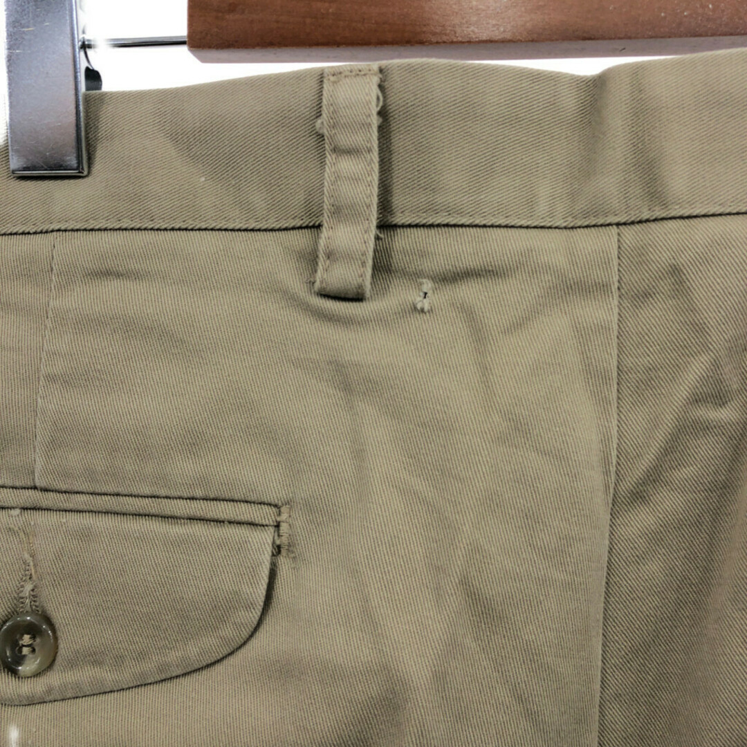 DOCKERS ドッカーズ 2タック チノパンツ ベージュ (メンズ 32/30) 中古 古着 Q2567 メンズのパンツ(その他)の商品写真