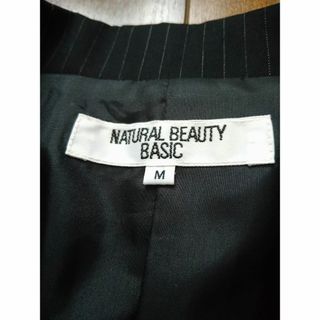 ナチュラルビューティーベーシック(NATURAL BEAUTY BASIC)のNATURALBEAUTYBASICスーツ上M下Ｓ(スーツ)