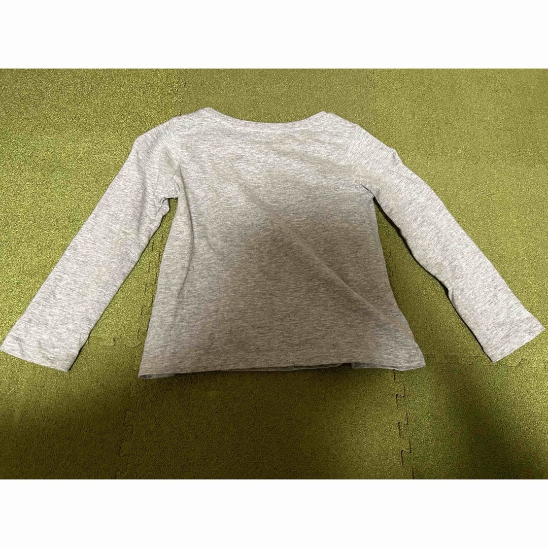 GAP(ギャップ)のGAP 長袖Tシャツ キッズ/ベビー/マタニティのキッズ服男の子用(90cm~)(Tシャツ/カットソー)の商品写真