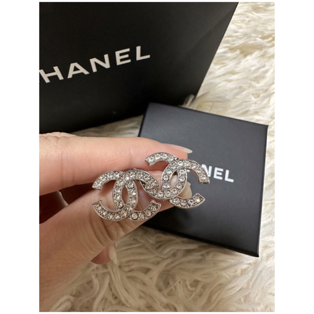 CHANEL(シャネル)のCHANEL シャネル　ピアス　ヴィンテージ　シルバー レディースのアクセサリー(ピアス)の商品写真