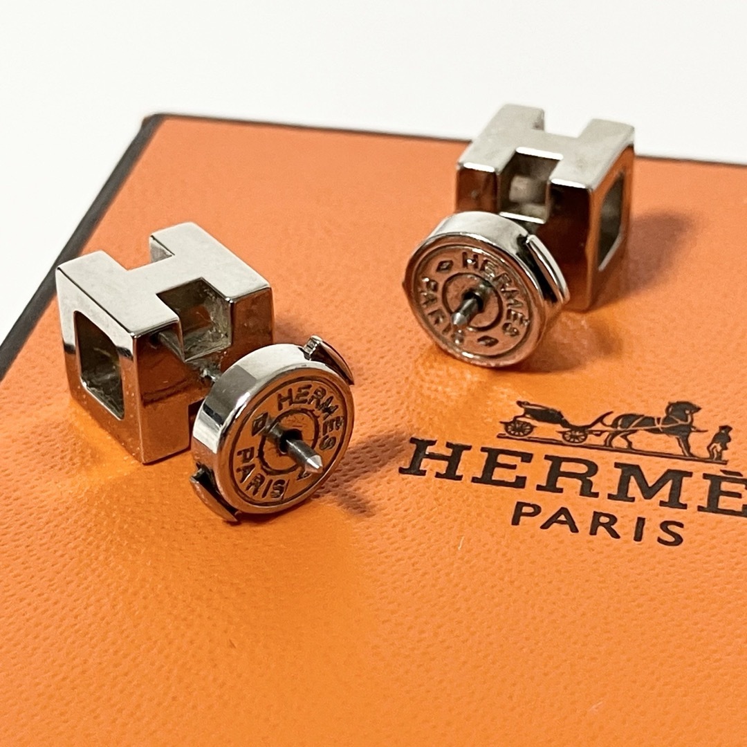 Hermes(エルメス)のHERMES エルメス Hロゴ シルバー SV925 ピアス レディースのアクセサリー(ピアス)の商品写真