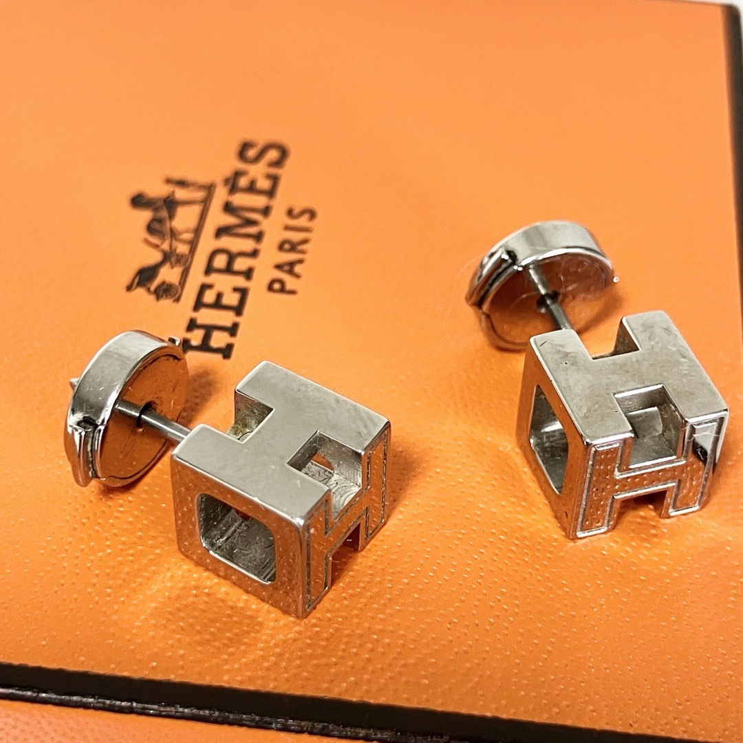 Hermes(エルメス)のHERMES エルメス Hロゴ シルバー SV925 ピアス レディースのアクセサリー(ピアス)の商品写真