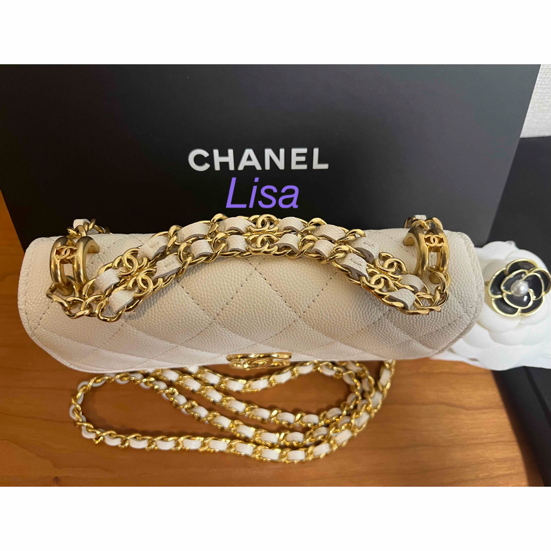 CHANEL(シャネル)のシャネル　フォンケース　チェーンウォレット　ミニマトラッセ  ショルダーバッグ レディースのバッグ(ショルダーバッグ)の商品写真