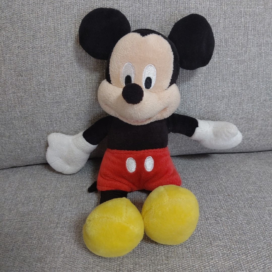 ミッキーマウス(ミッキーマウス)のミッキーマウス ぬいぐるみ エンタメ/ホビーのおもちゃ/ぬいぐるみ(キャラクターグッズ)の商品写真