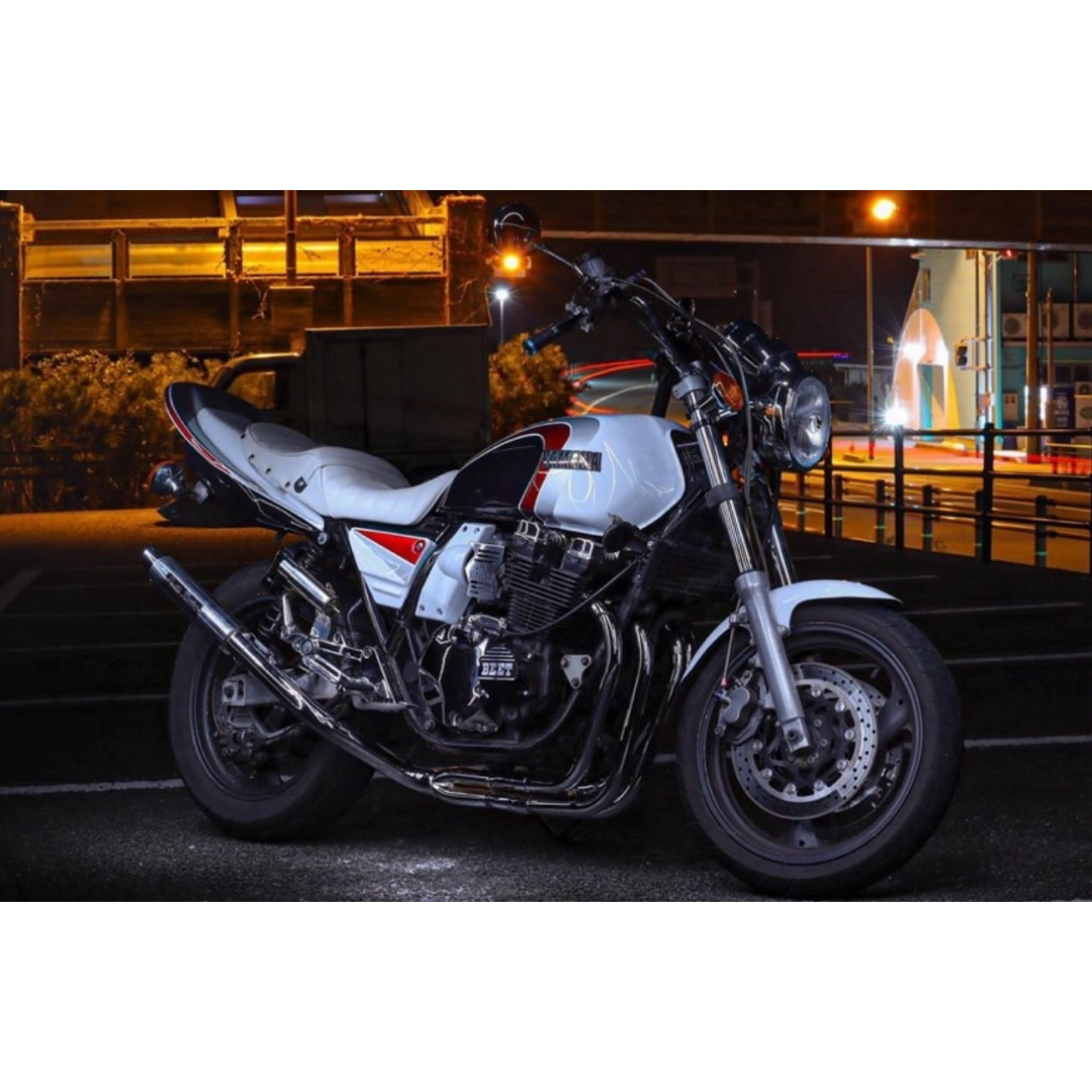 ヤマハ(ヤマハ)のxjr400 4hm 自動車/バイクのバイク(車体)の商品写真