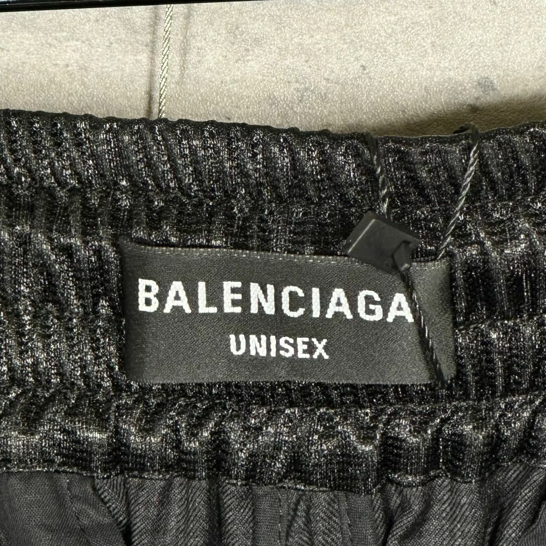 Balenciaga(バレンシアガ)の『BALENCIAGA』バレンシアガ (44) テーラード ジョガー パンツ メンズのパンツ(その他)の商品写真