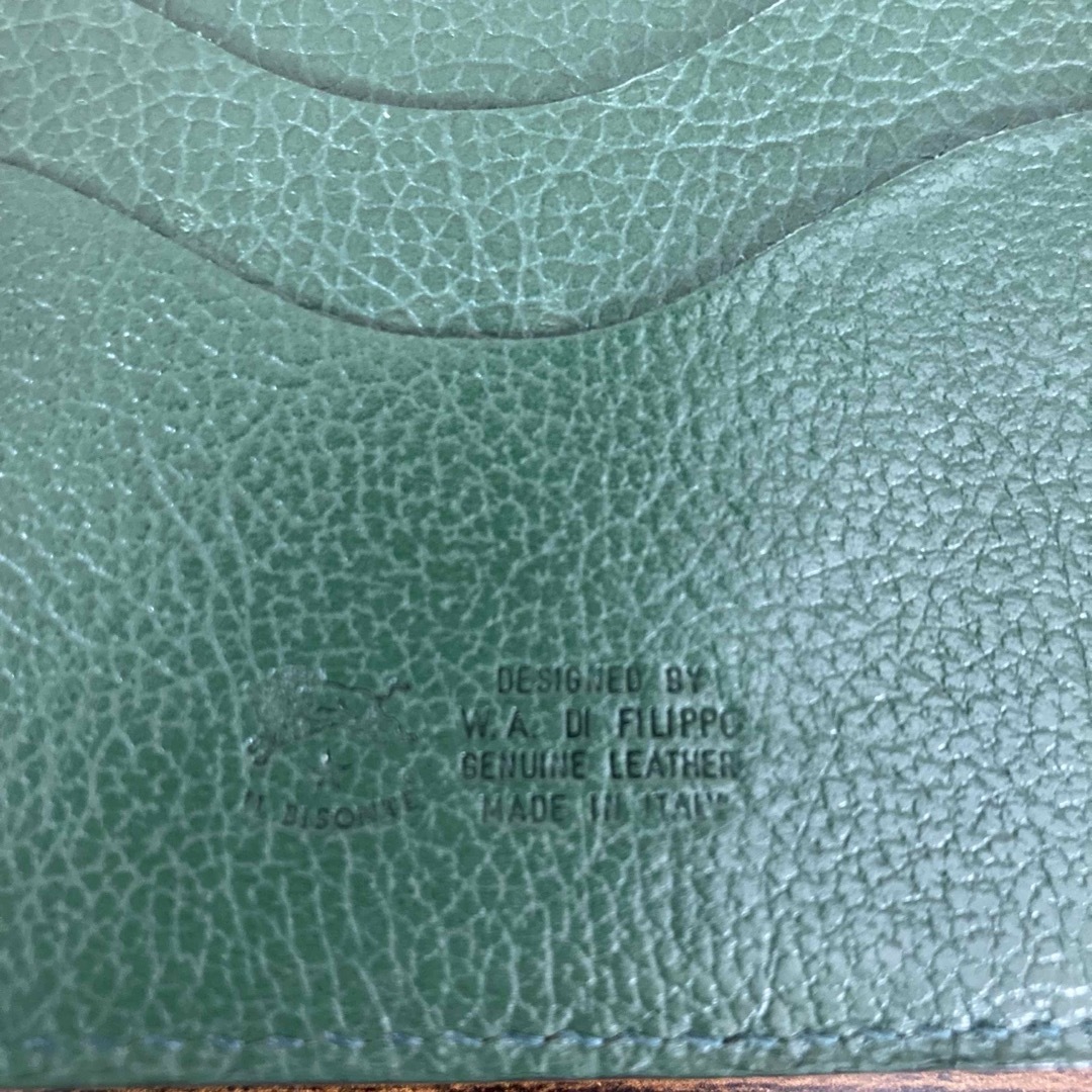 IL BISONTE(イルビゾンテ)のイルビゾンテ　三つ折り財布　グリーン　本革　レザー　イタリア製　がま口 レディースのファッション小物(財布)の商品写真