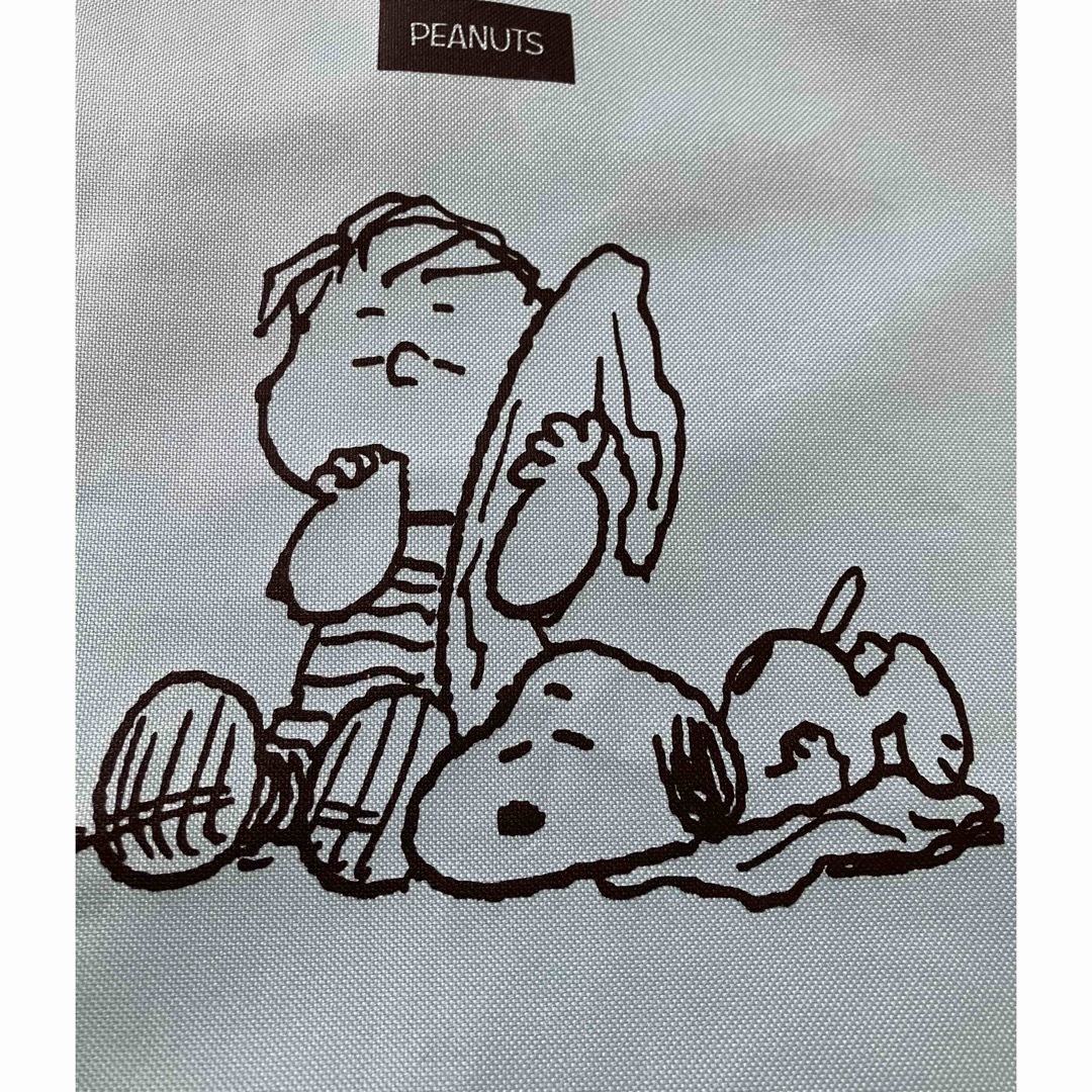 SNOOPY(スヌーピー)のスヌーピーとエコバッグ　ショッピングバッグ　トートバッグ　ブルー エンタメ/ホビーのおもちゃ/ぬいぐるみ(キャラクターグッズ)の商品写真