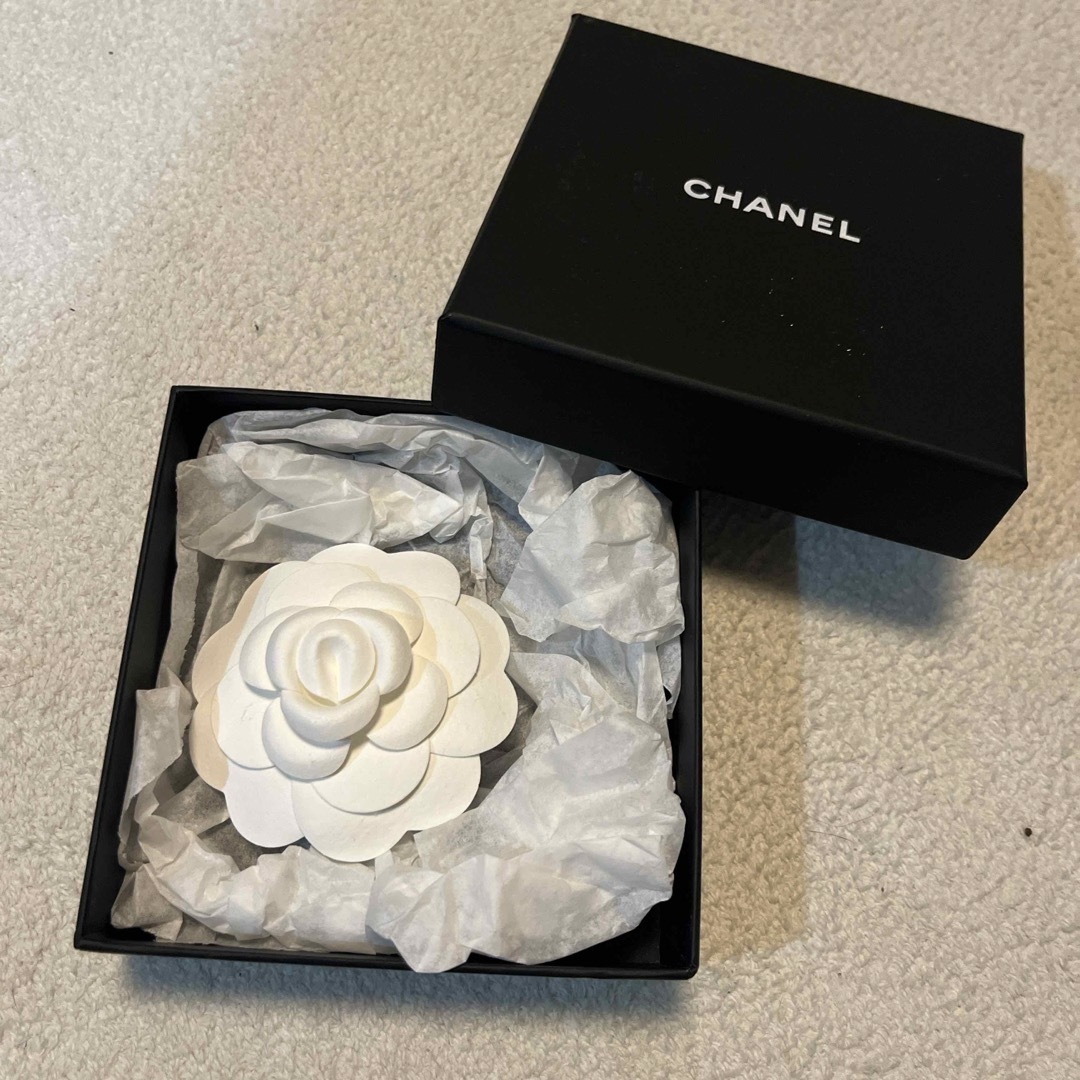 CHANEL(シャネル)のCHANEL 空箱 レディースのバッグ(ショップ袋)の商品写真