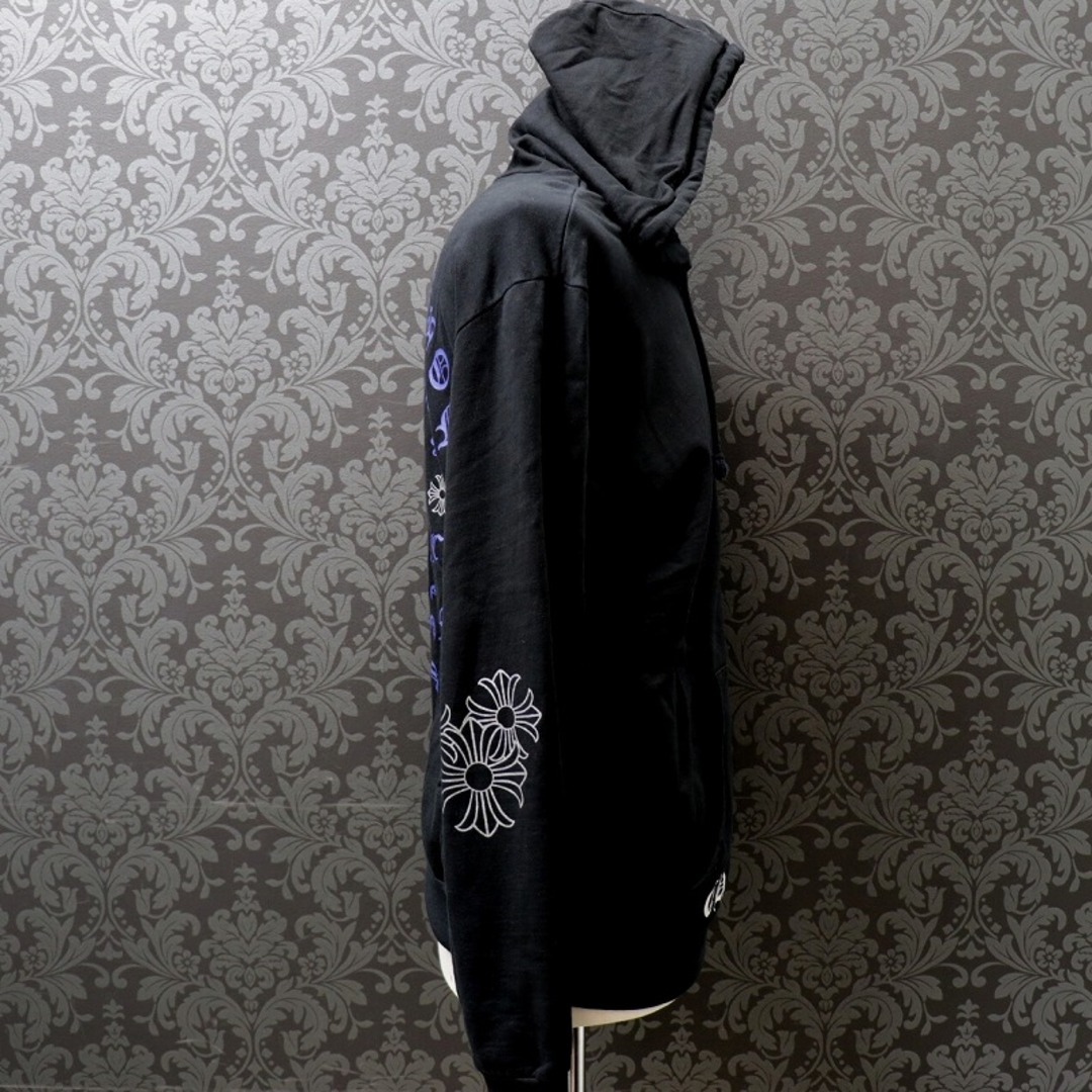 Chrome Hearts(クロムハーツ)のクロムハーツ【CHROMEHEARTS】ダガージップパーカー/CHプラスプリント/ブラック/Mサイズ【中古】111802 メンズのトップス(パーカー)の商品写真