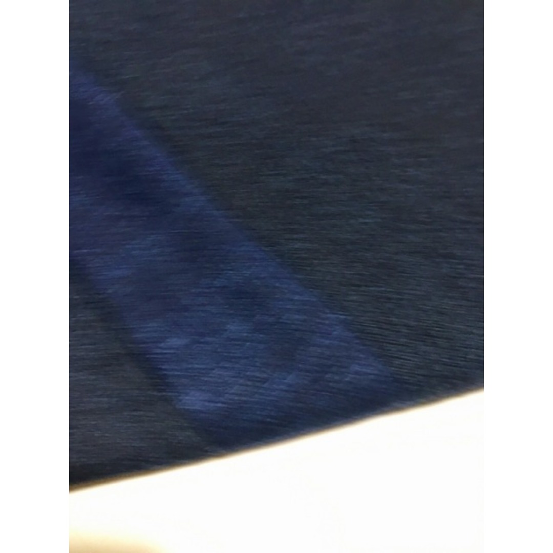 【中古】ウール 男物 濃紺地に砂嵐文様 単衣 リメイク着物 裄77 3Lサイズ【福服特製】 メンズの水着/浴衣(着物)の商品写真