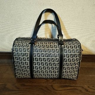 FENDI　フェンディ　ミニボストンバッグ　ハンドバッグ