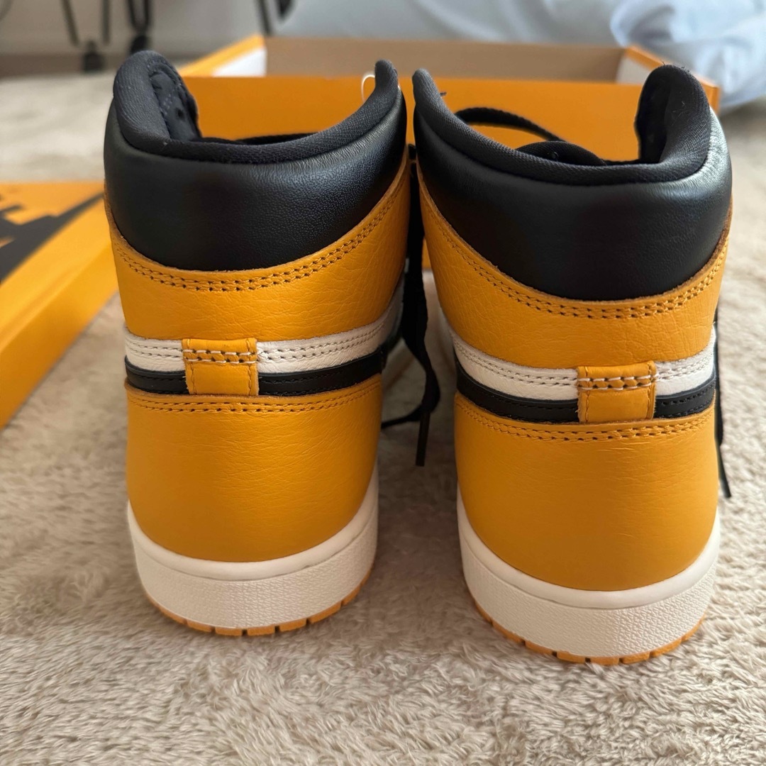 NIKE(ナイキ)の【最終値下げ中】jordan1 taxi 27.5 メンズの靴/シューズ(スニーカー)の商品写真