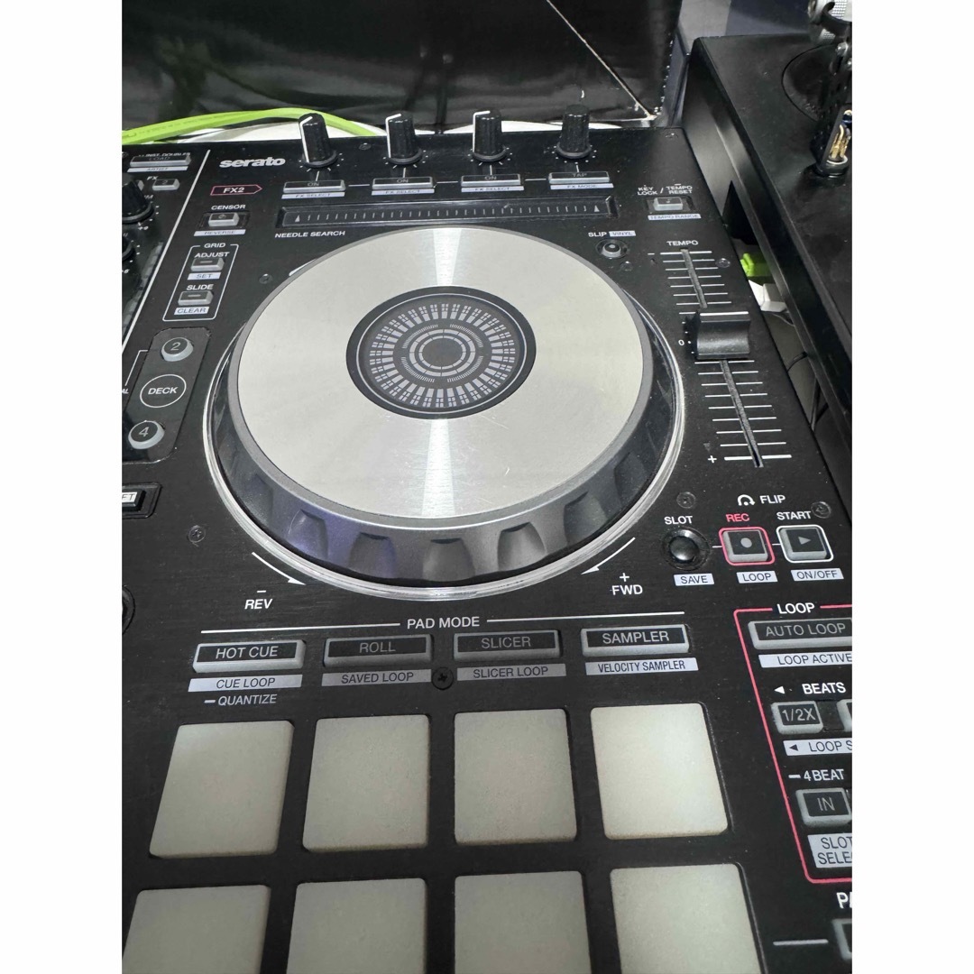 Pioneer(パイオニア)のPioneer DDJ-SX2 楽器のDJ機器(DJコントローラー)の商品写真